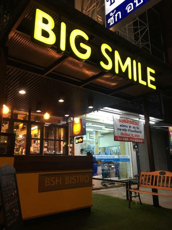 Big Smile Banguecoque Exterior foto