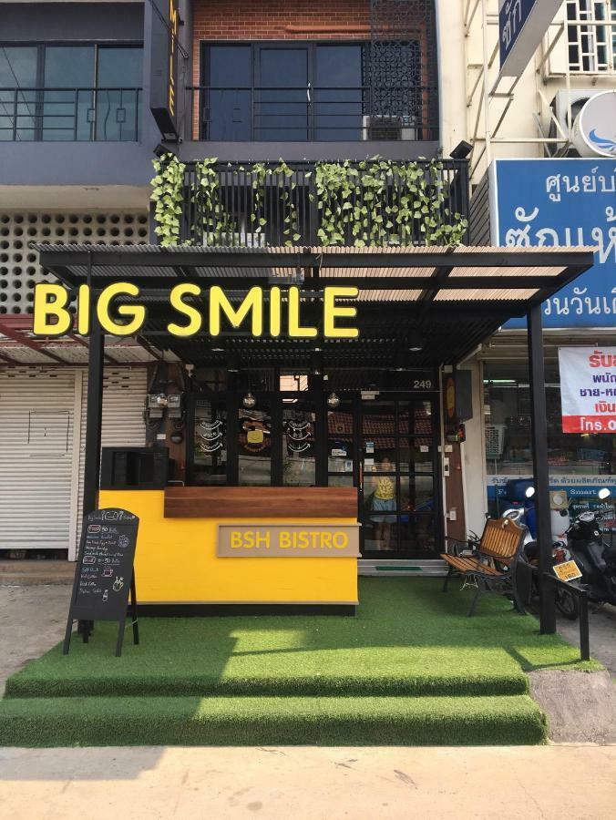 Big Smile Banguecoque Exterior foto
